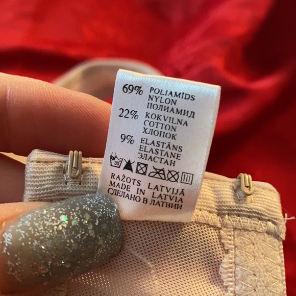 *NWT* Beige ROSME Bra - Picture 6 of 6